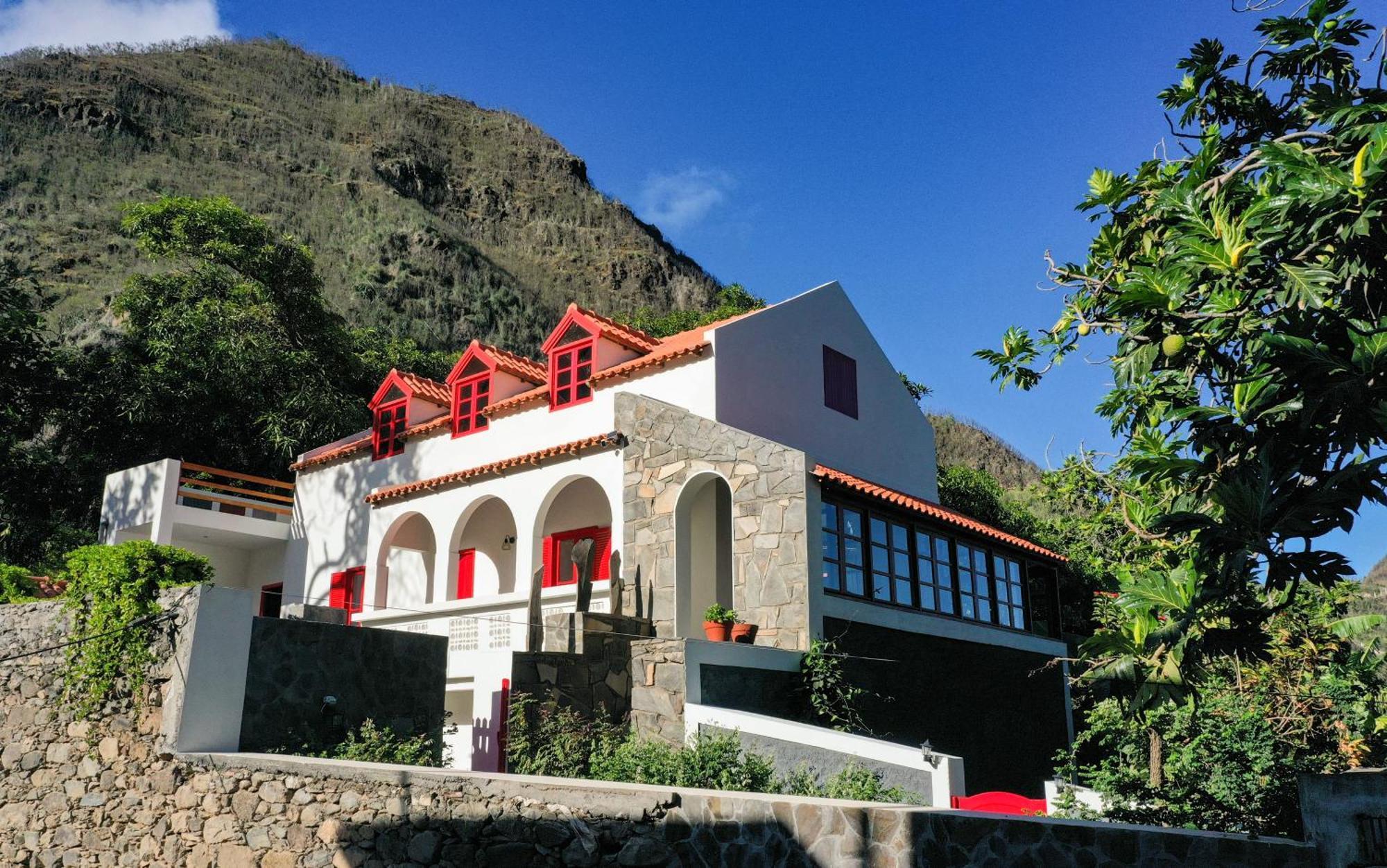 Kasa Wahnon Villa Pombas Exterior photo